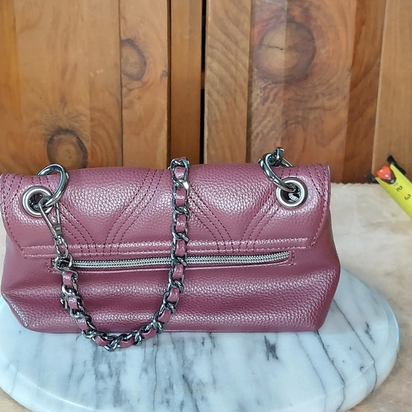 Lug Cadence Cranberry - Picture 6 of 12